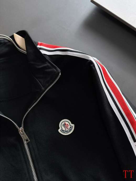 Picture of Moncler SweatSuits _SKUMonclerM-3XLttln15429594